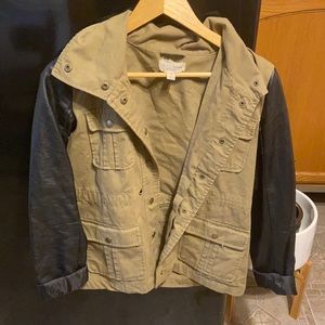 Army green utility coat 🌟🌟